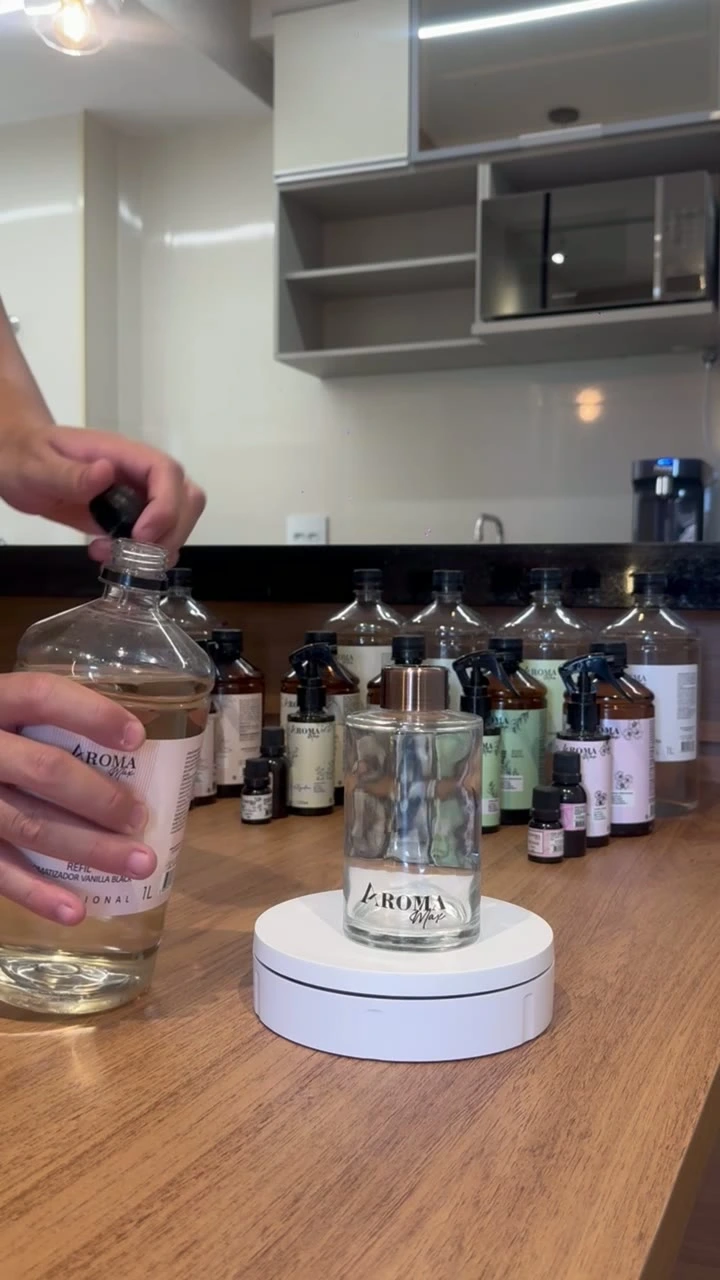 Still do vídeo publicitário do aromatizador Aroma Max